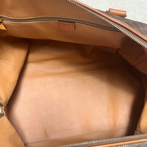 Authentic vintage Celine macadam monogram travel bag. Model: MC98/2 - Picture 12 of 16